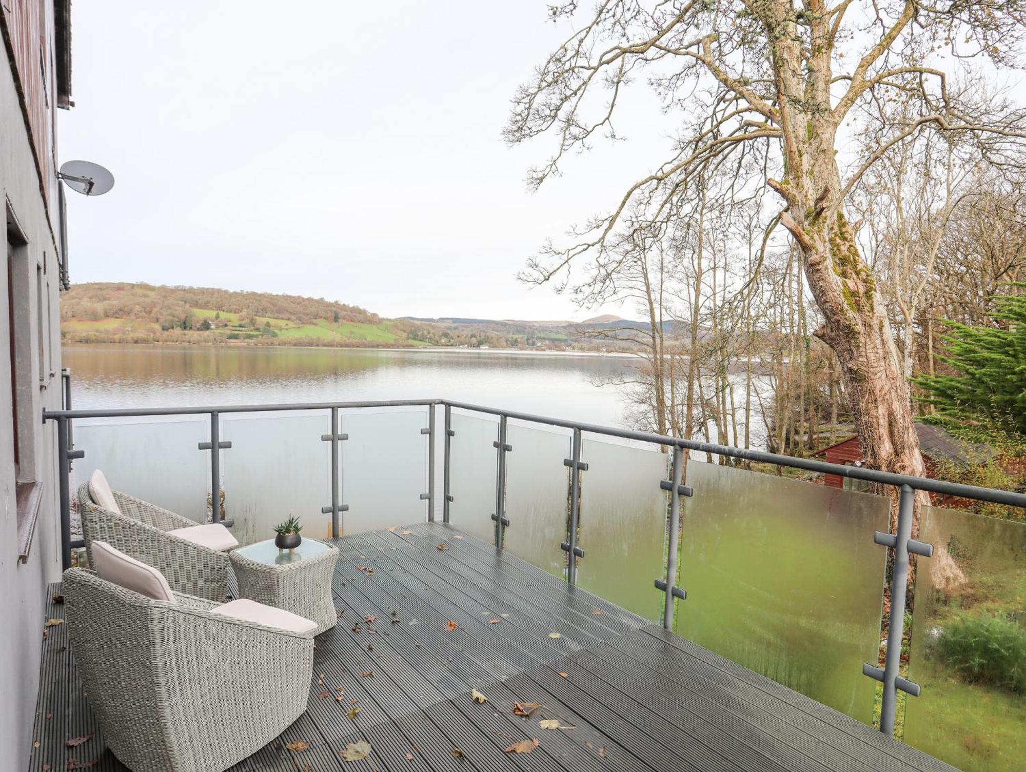 Vyrnwy Lakeside - Bala Lake Kültér fotó